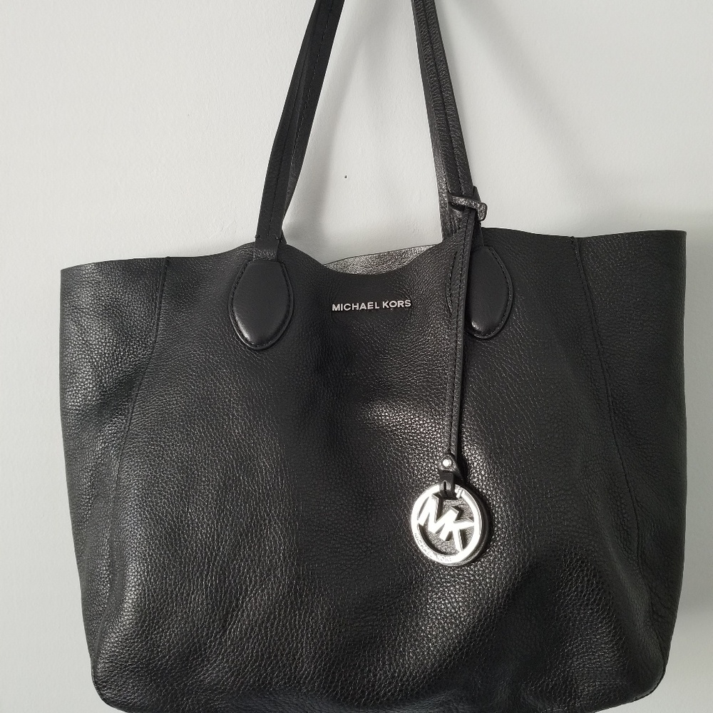 Michael Kors Reversible Open Tote
